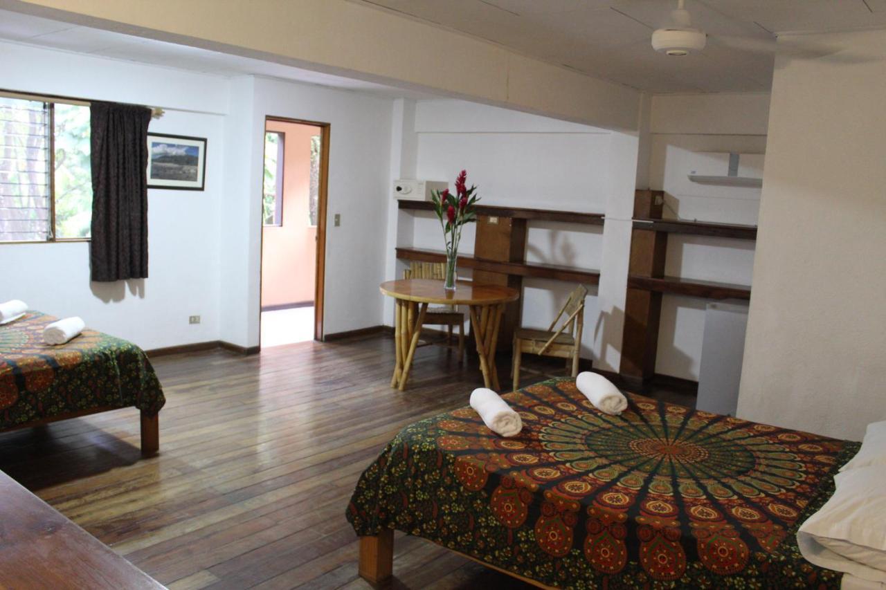 Hostel Tajalin Montezuma Esterno foto