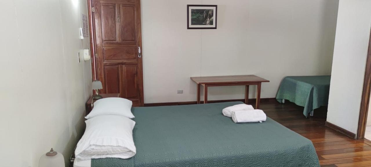 Hostel Tajalin Montezuma Esterno foto